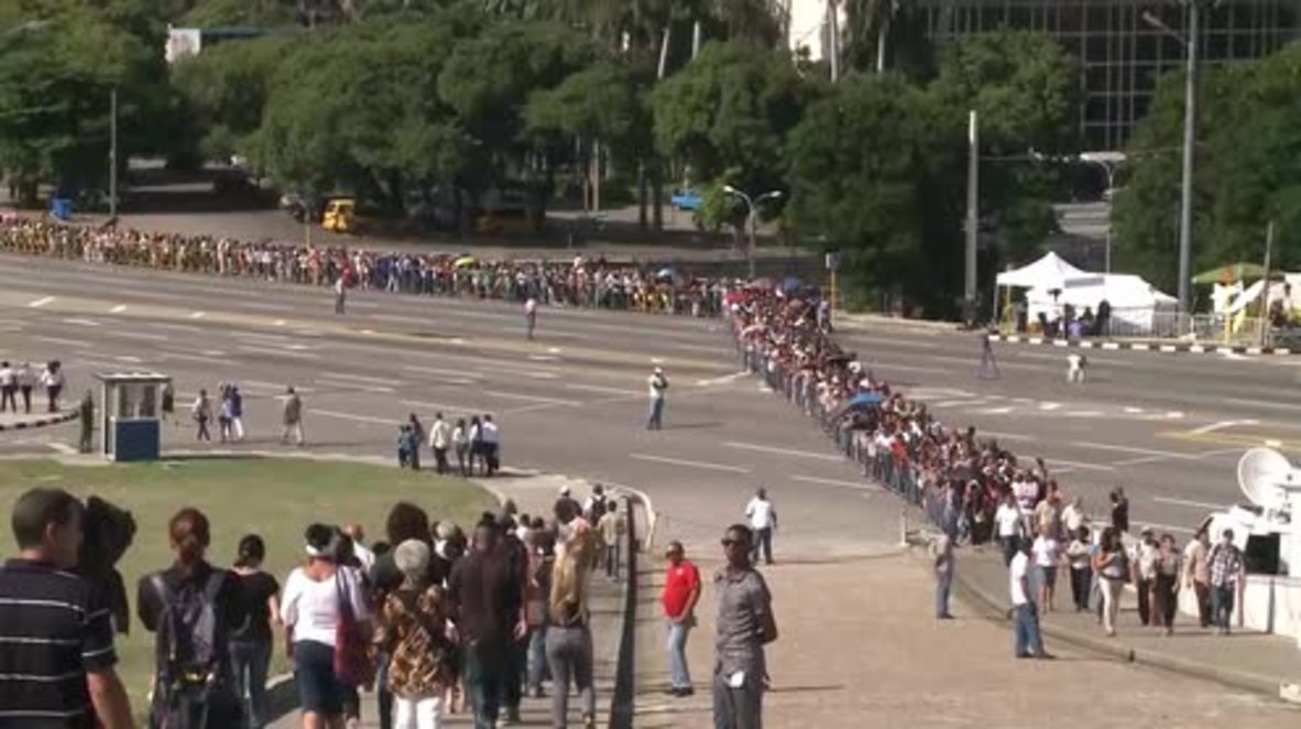Cuba: Thousands flock to pay tribute to Castro at Jose Marti memorial