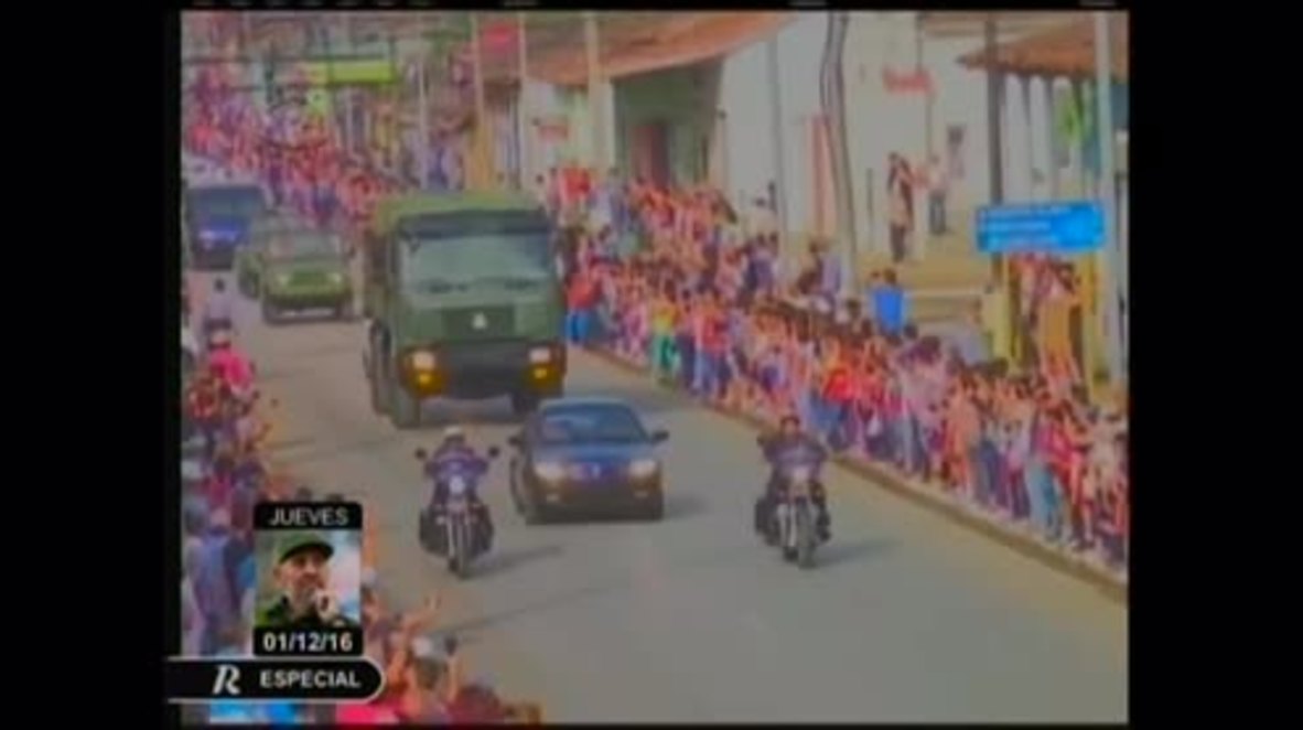 Cuba: Thousands bid farewell to Fidel as leader’s ashes pass through Placetas
