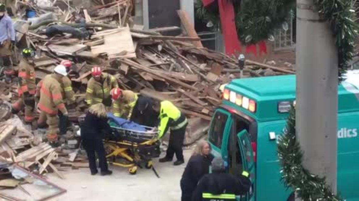 USA: Building collapses in Sioux Falls leaving people trapped under rubble