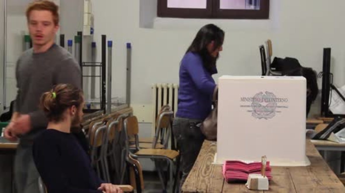 Italy: Rome votes in historic constitutional referendum