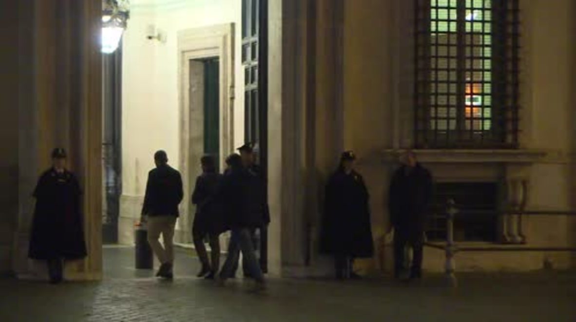 Italy: Five Star Movement leaders call for Renzi's swift resignation