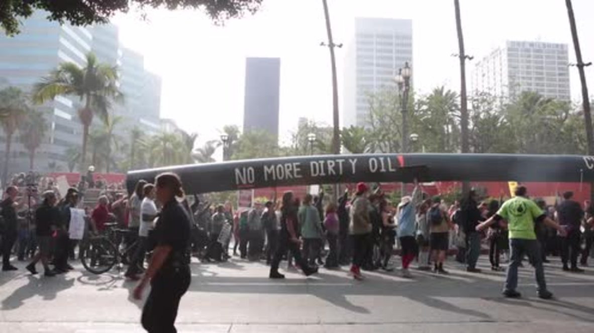 USA: LA joins nationwide protests for Standing Rock