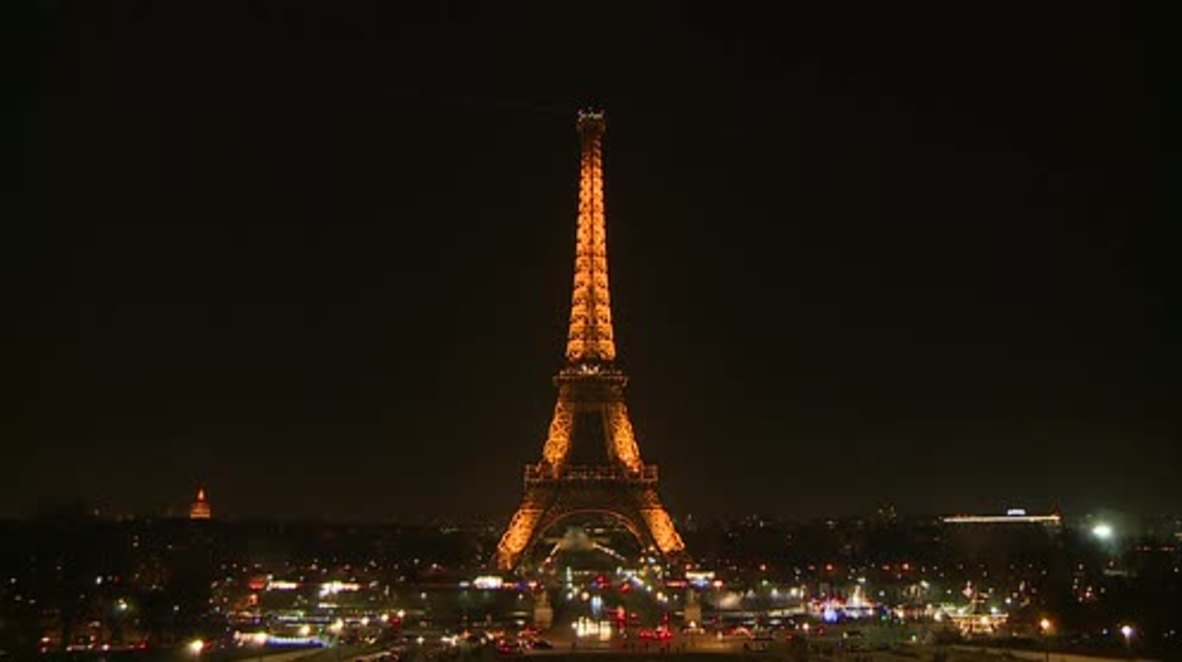 France: Lights go off at Eiffel Tower in solidarity with Aleppo residents