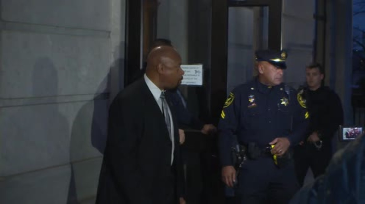USA: Cosby leaves court with judge yet to decide on testimonies of actor's accusers
