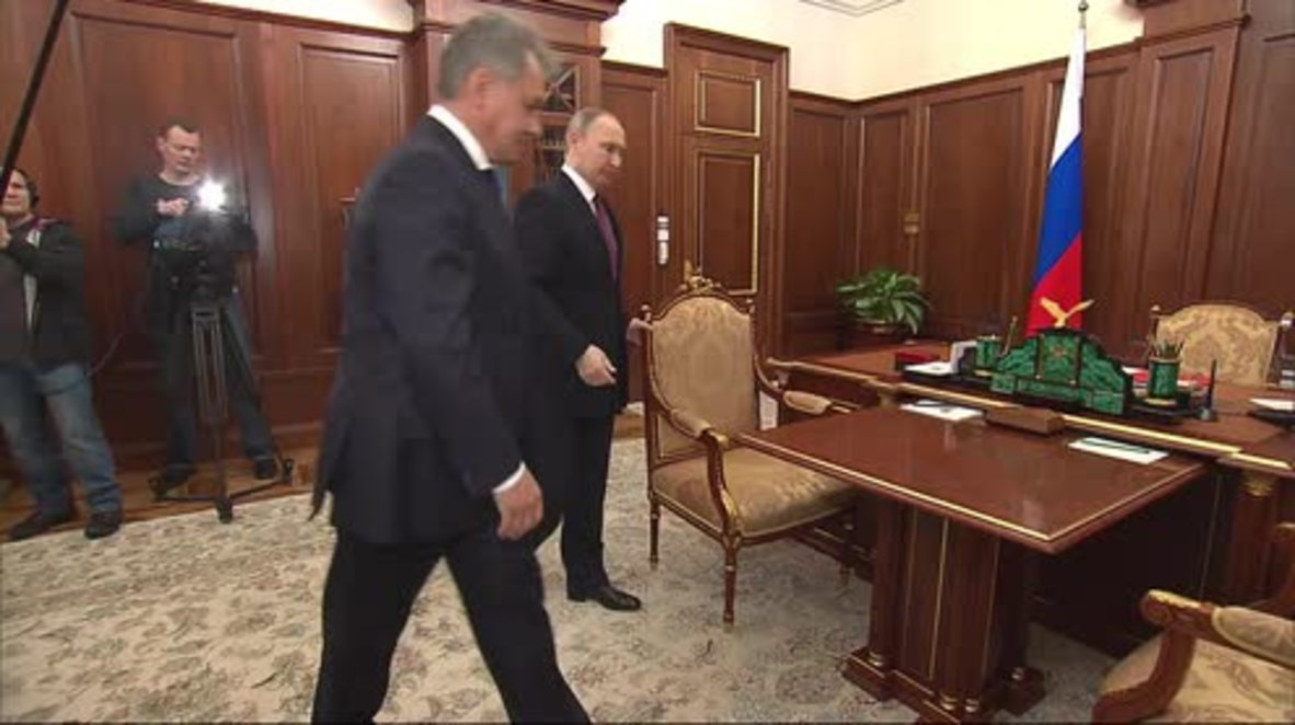 Russia: Defence Minister Sergei Shoigu briefs Putin on completion of Aleppo operation
