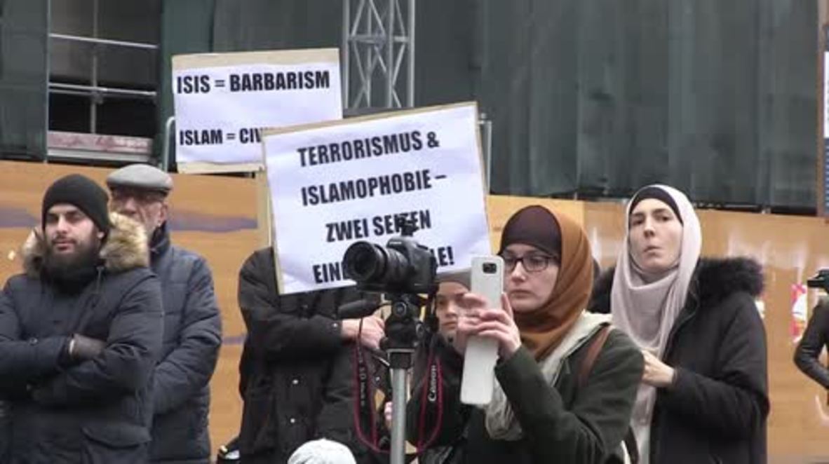 Switzerland: Zurich Muslims rally against terrorism and Islamaphobia