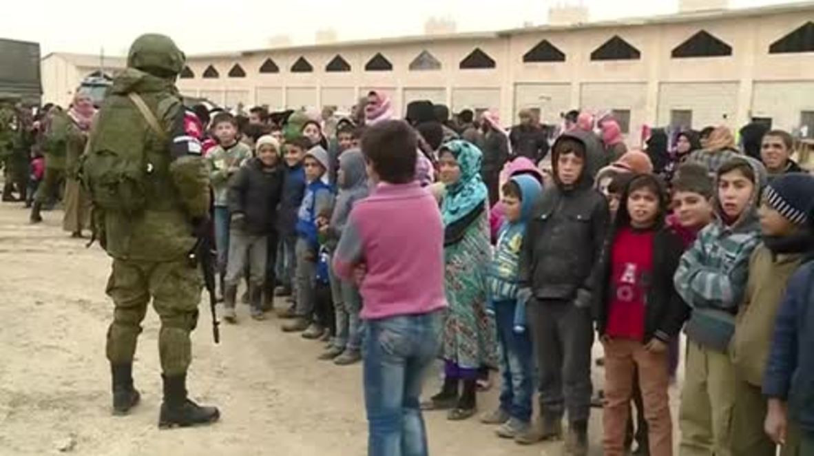 Syria: Russian aid distributed at Jibreen refugee camp as ceasefire begins