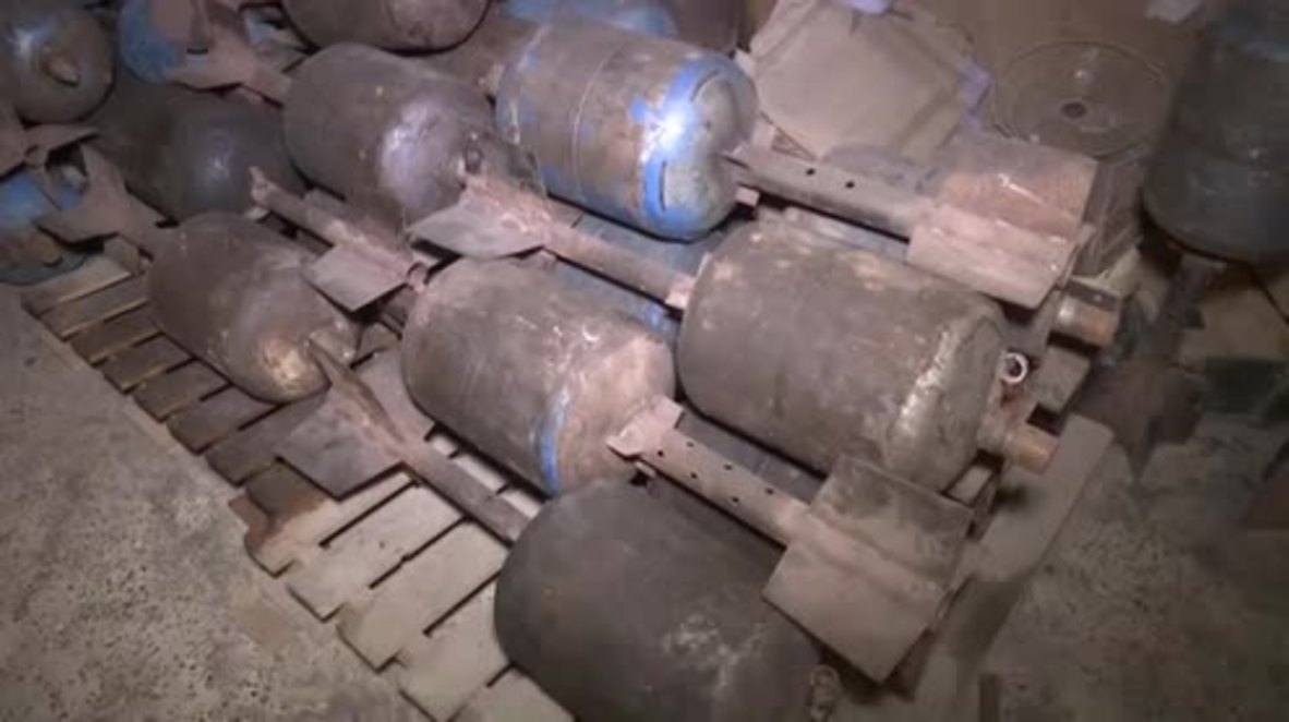 Syria: Russian sappers clear mines, bombs and booby-traps in Aleppo