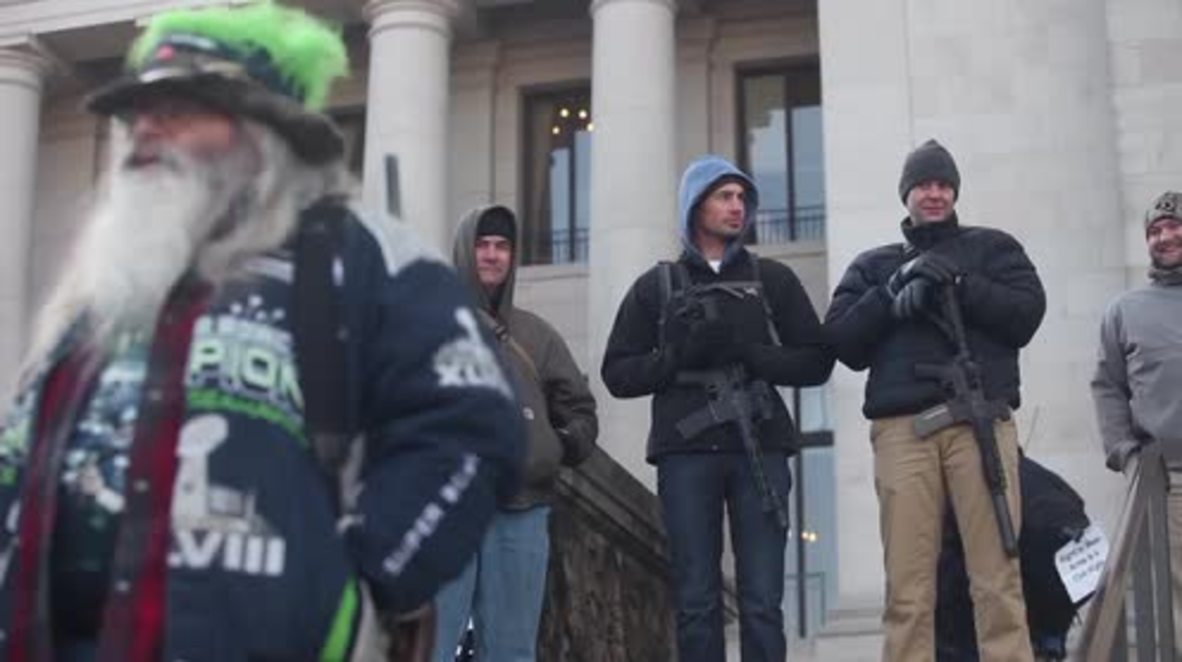 USA: Rifle carrying gun-rights supporters protest controls in Olympia