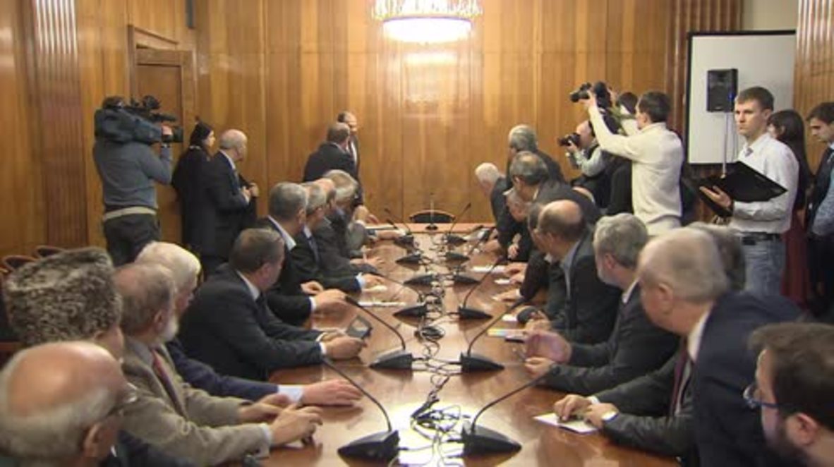Russia: Lavrov hosts Palestinian reconciliation talks in Moscow
