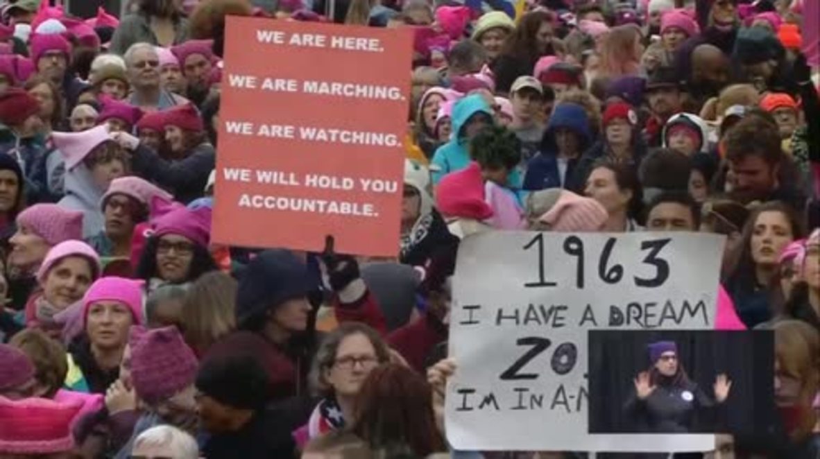 USA: Angela Davis and Madonna call for resistance at Women's March on Washington