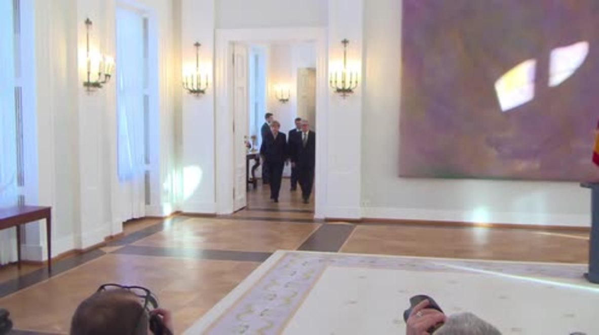 Germany: Sigmar Gabriel replaces Steinmeier as FM at Berlin ceremony