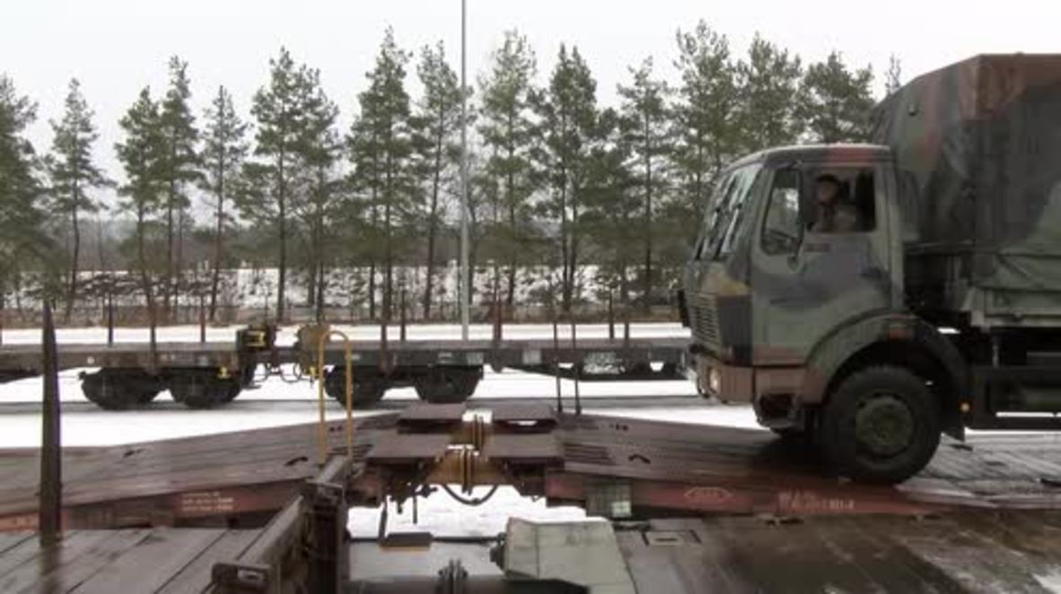 Germany: Military vehicles leave Germany for NATO deployment in Lithuania
