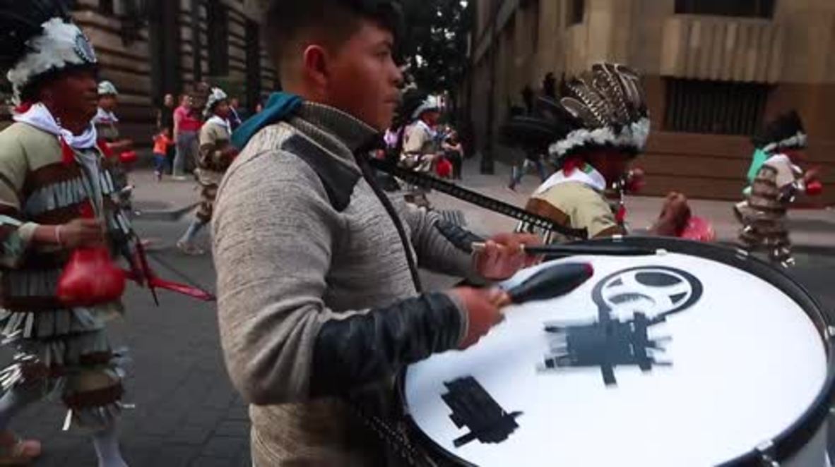 Mexico: 10,000 march over gas price hike in Mexico City