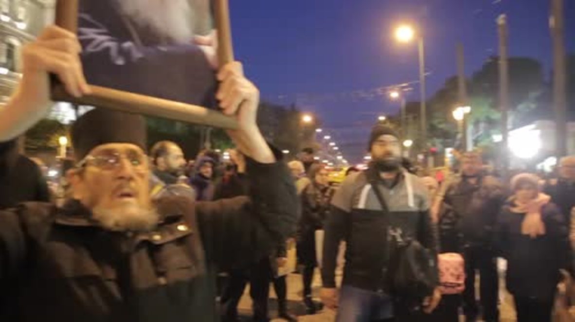 Greece: Protesters decry 20-year sentences for monks in Molotov cocktail incident