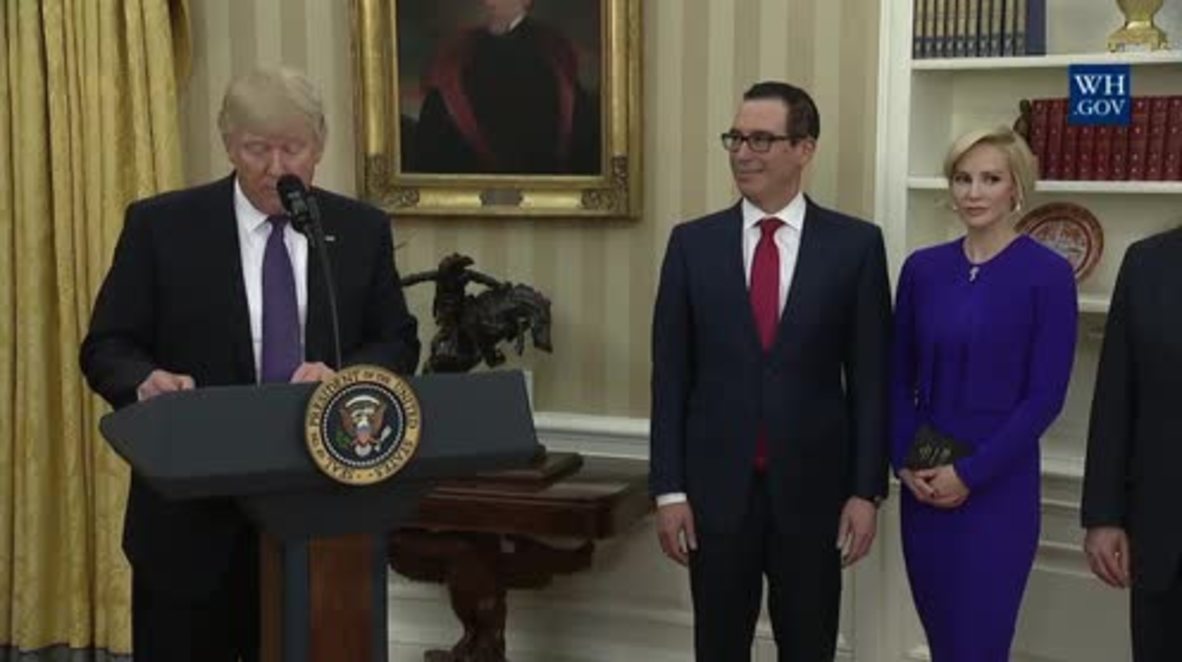 USA: Steven Mnuchin sworn in as Treasure Secretary at White House