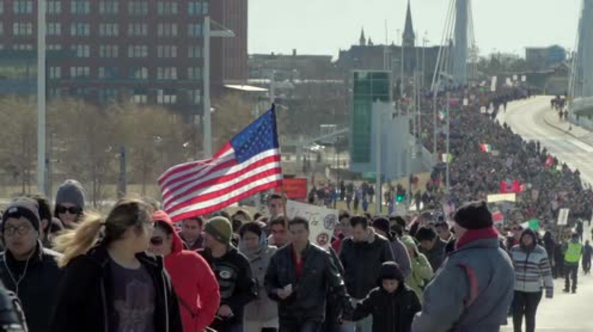 USA: Thousands protest sheriff's immigration crackdown in Milwaukee