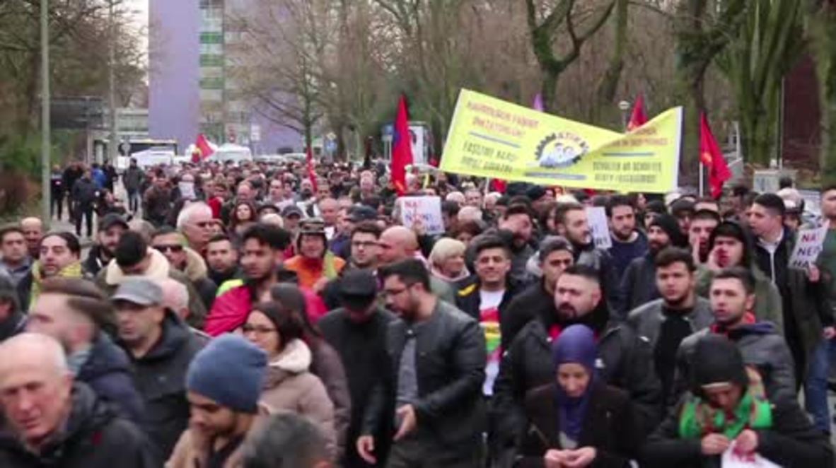 Germany: Tensions high as protesters decry Turkish PM Yildrim's visit to Oberhausen