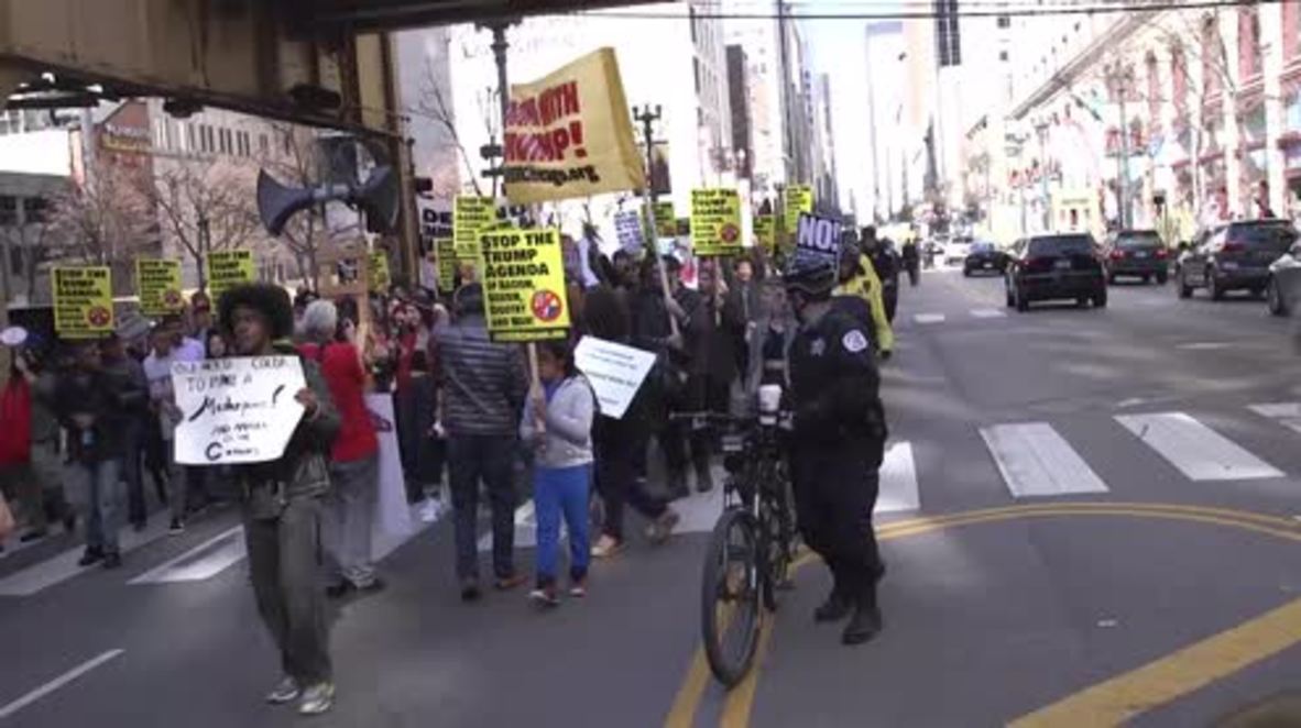 USA: Hundreds march against Trump in Chicago ahead of Presidents’ Day