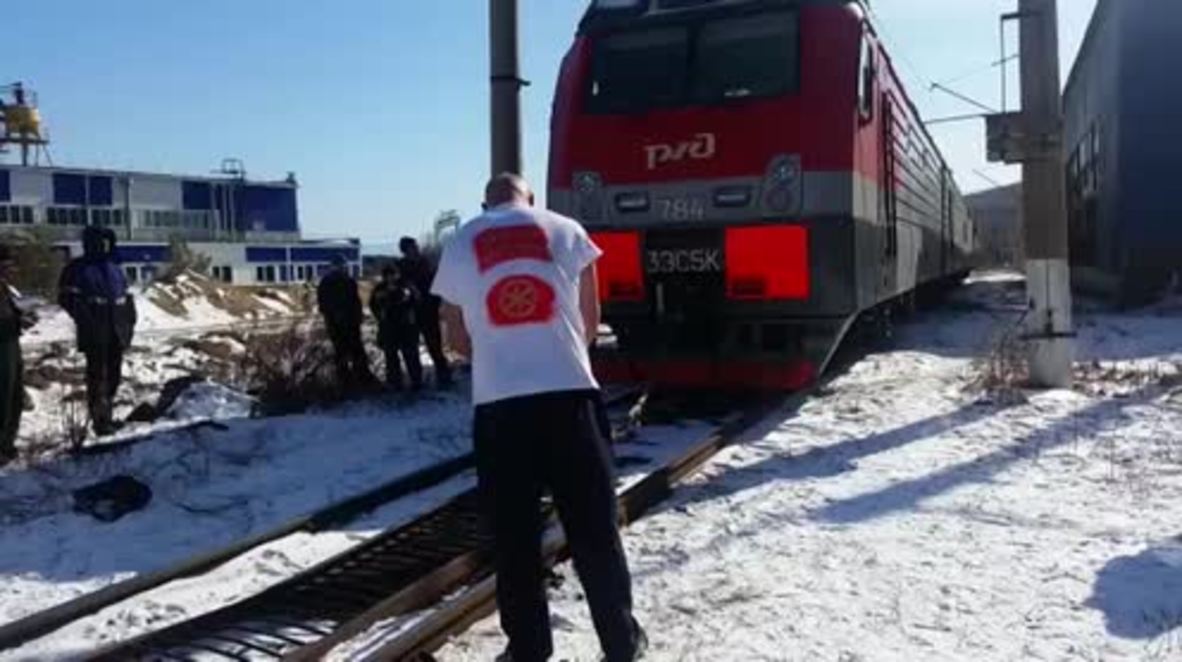 Russia: Strongman Savkin pulls 288 tonne train setting new world record