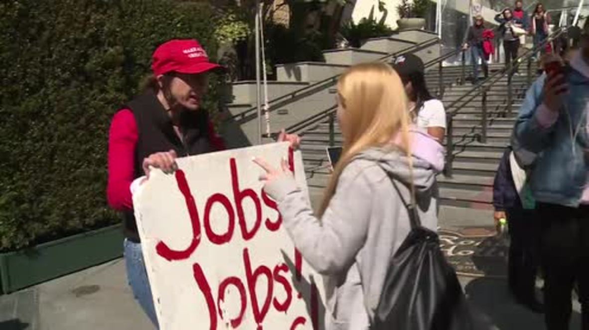 USA: Fists fly as Trump supporters rally for boycott of Oscars ceremony
