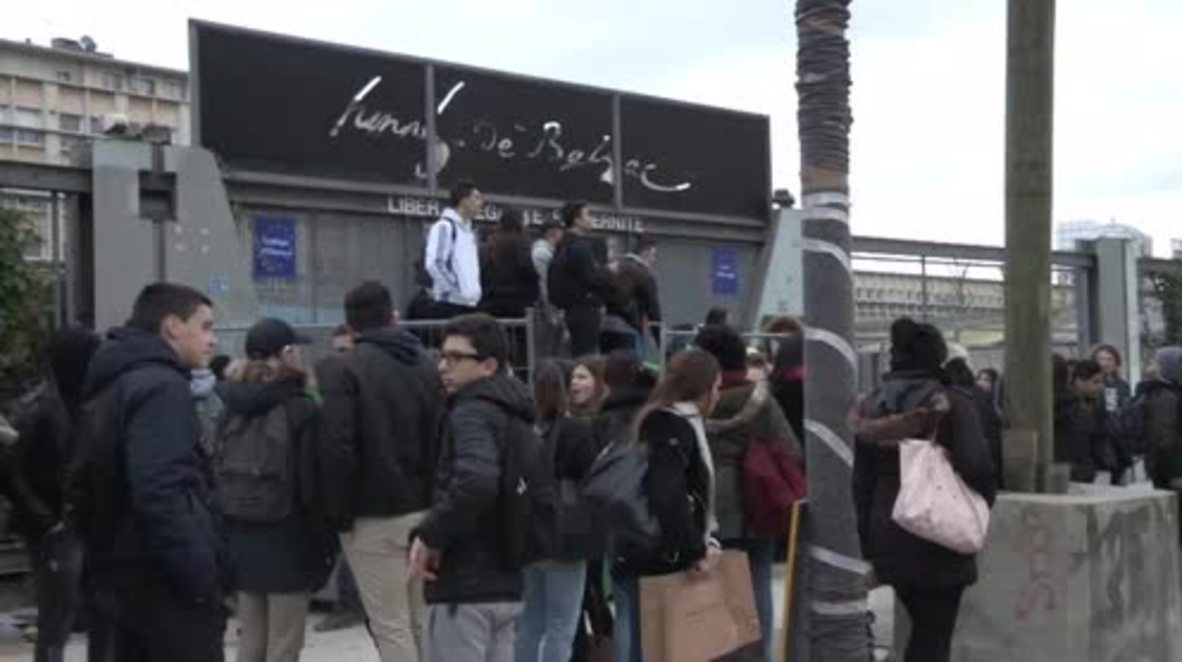 France: Students continue barricade Paris college entrance in protest at police violence