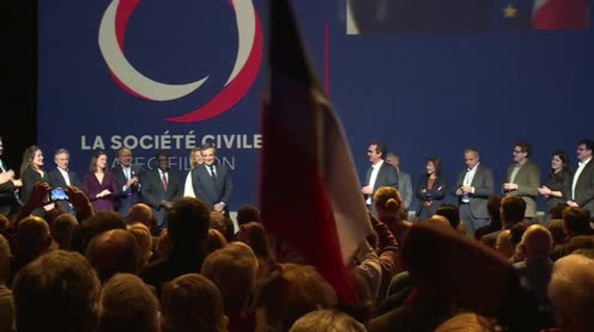 France: 'We are really at war' - Fillon comes out fighting despite pressure