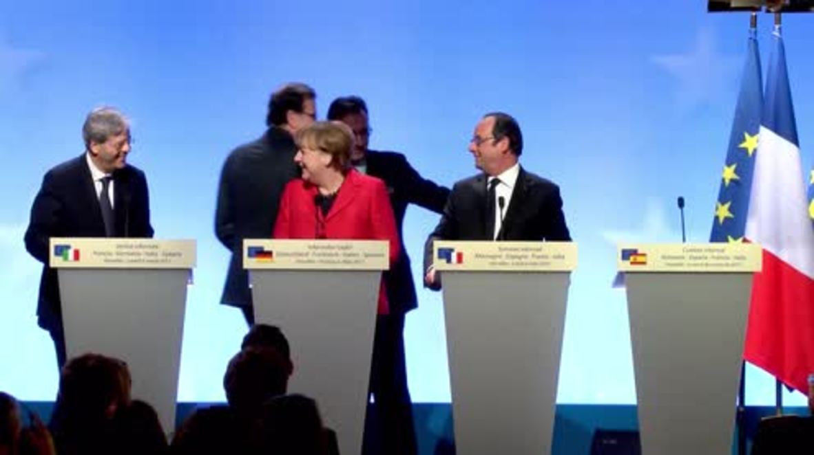 France: Hollande warns about rise of extremism, urges Europe to stand together