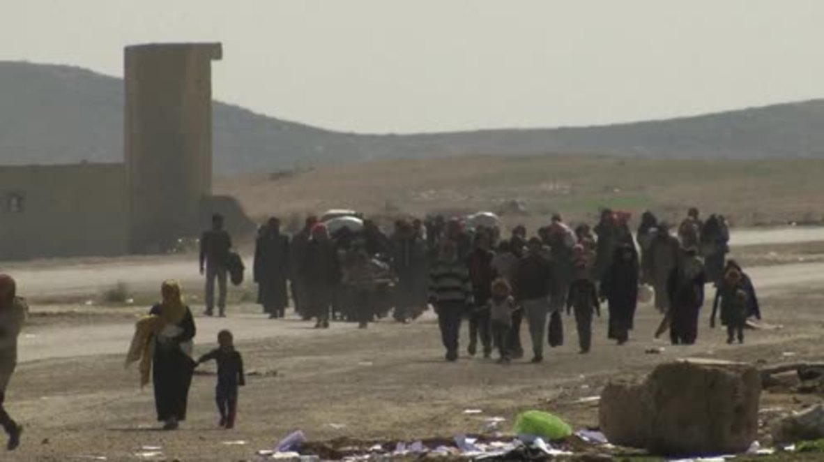 Iraq: Thousands continue to flee Mosul to IDP camps