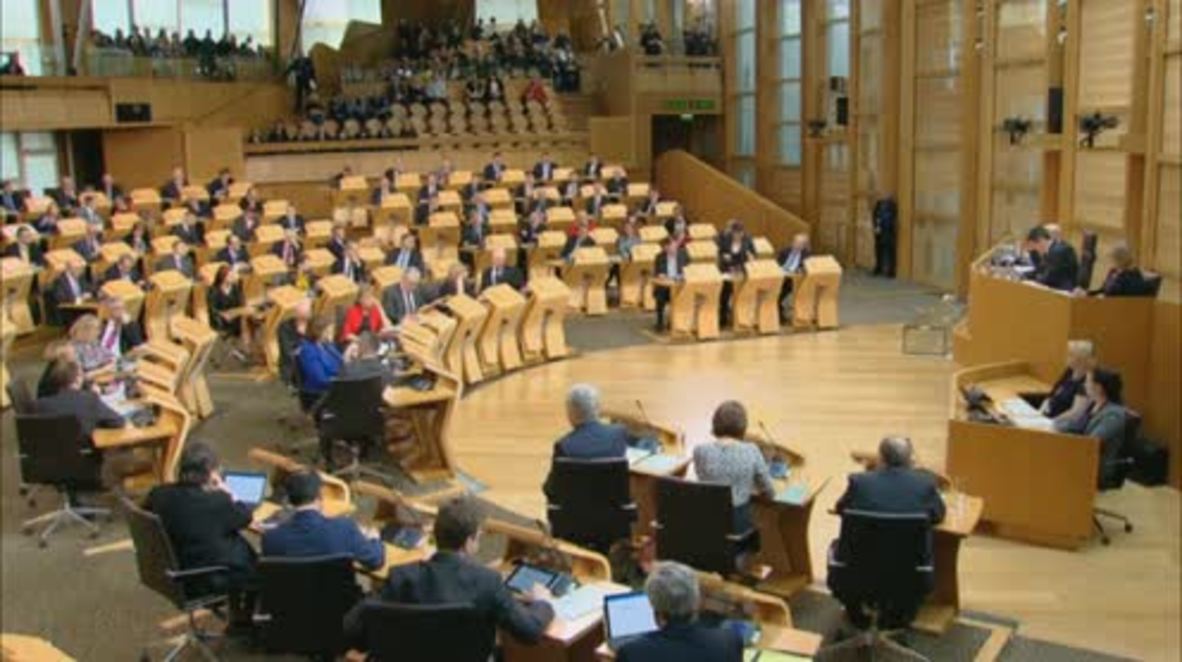 UK: Sturgeon opens debate on second independence referendum at Scottish Parliament