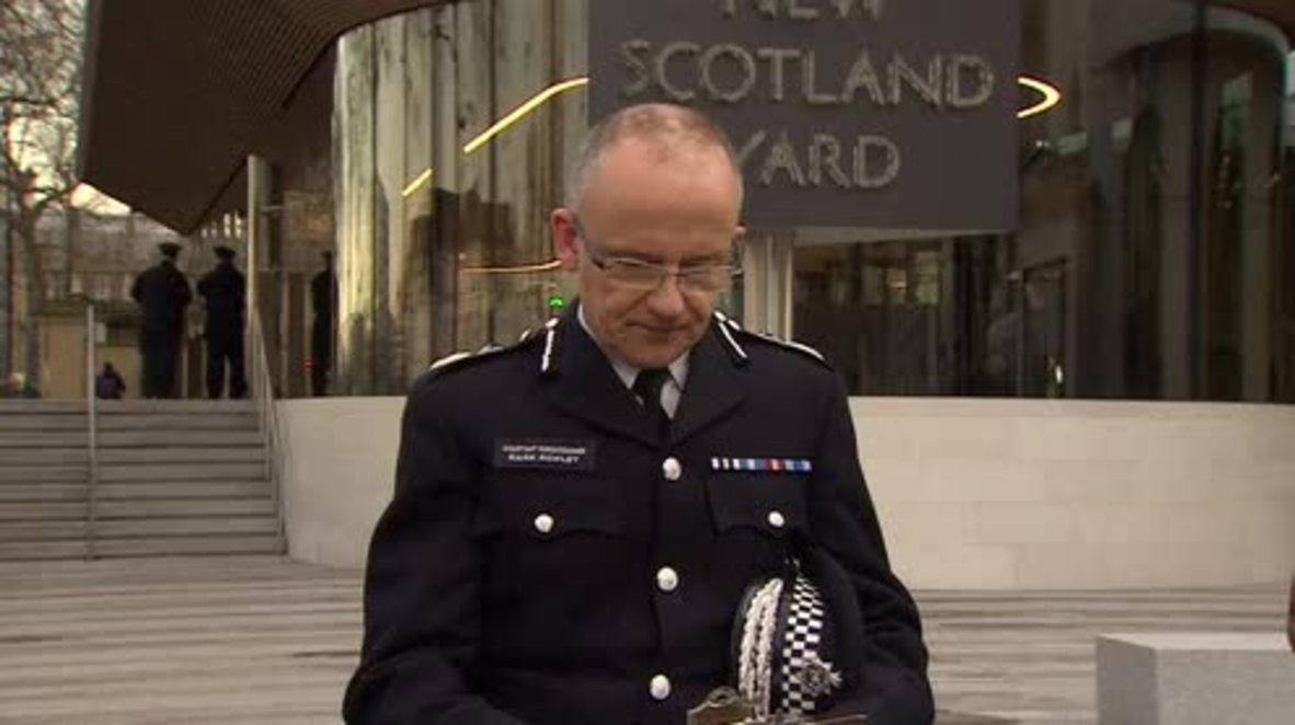 UK: Police confirm 4 deaths in London attack; police presence on streets set to rise