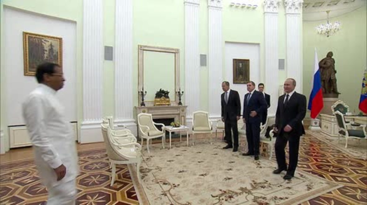 Russia: Putin meets Sri Lankan Pres. Sirisena in Moscow to strengthen bilateral ties