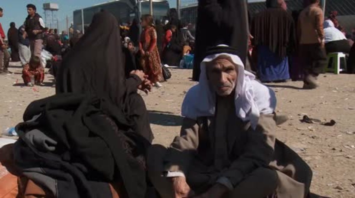 Iraq: 'Airstrikes destroyed us' - IDPs at Hammam Al-Alil on fleeing Mosul