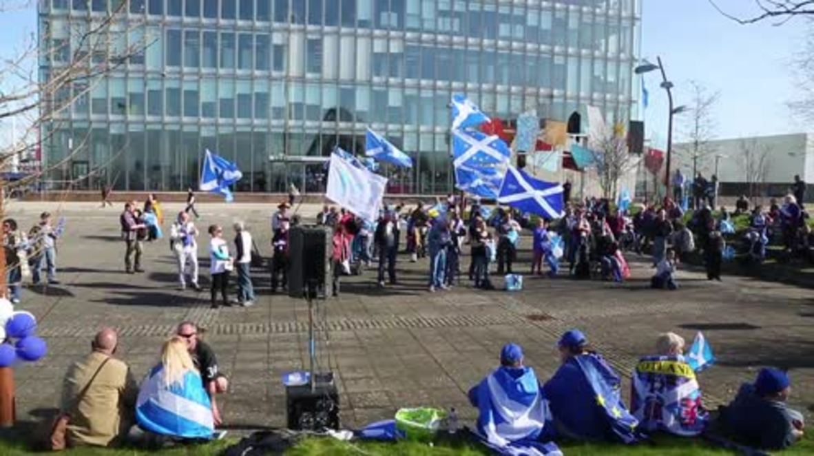 UK: Pro-Independence activists protest against BBC coverage of Scottish referendum