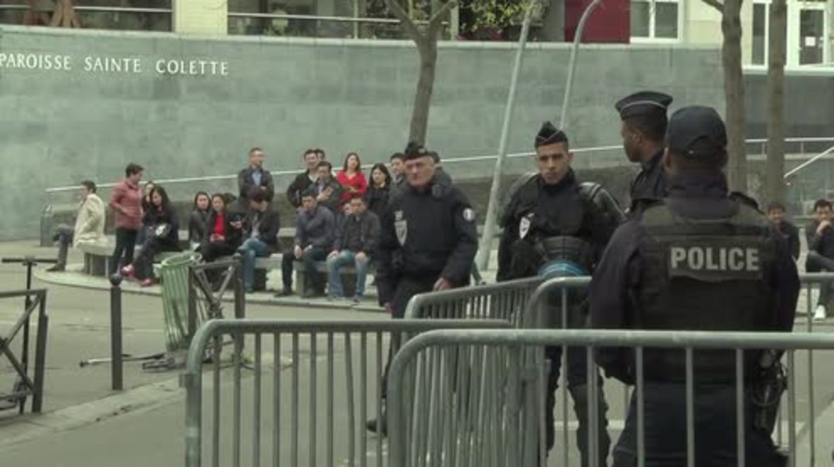 France: 'We demand an explanation' - Nephew of killed Chinese man