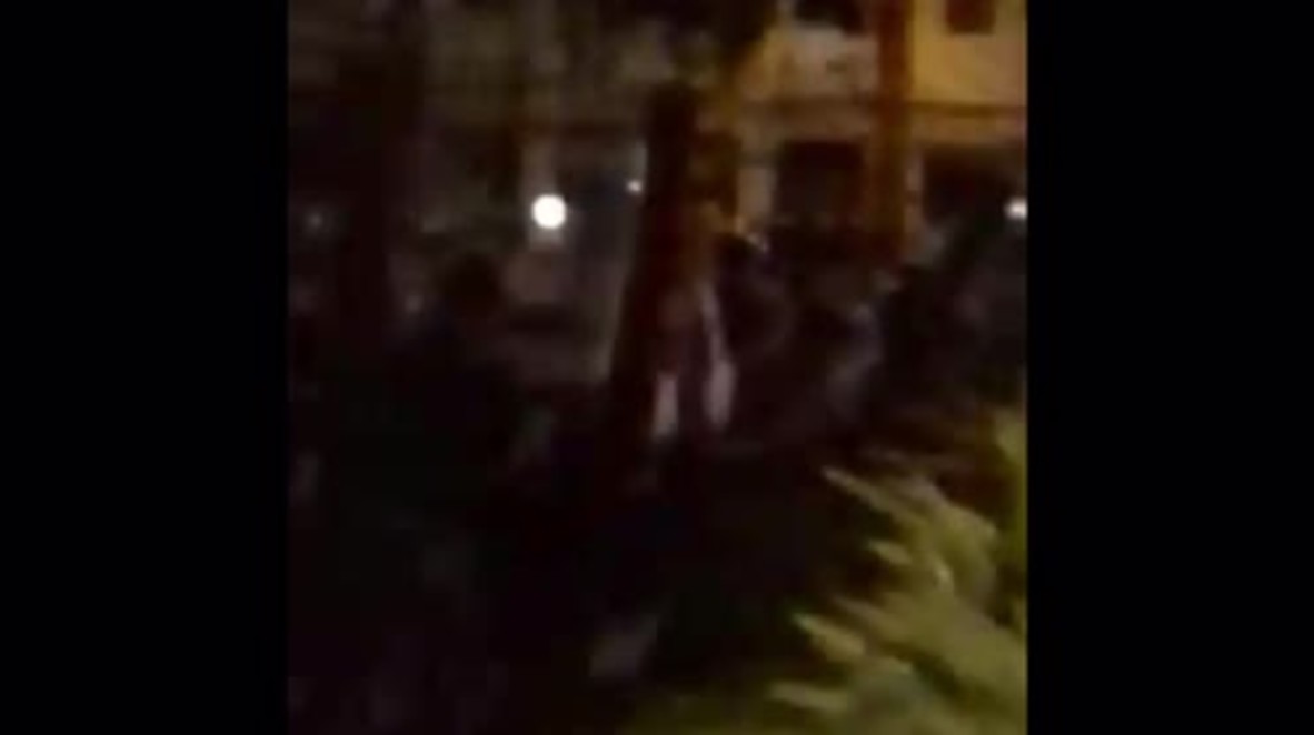 Paraguay: Angry protesters tear down Congress fences in Asuncion