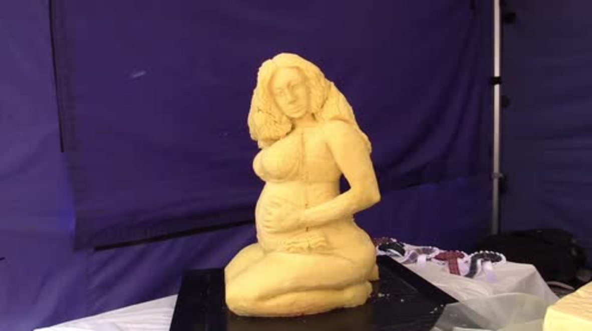 UK: Meet 'Brie-once', a 20kg sculpture of pregnant Beyonce made entirely of CHEESE