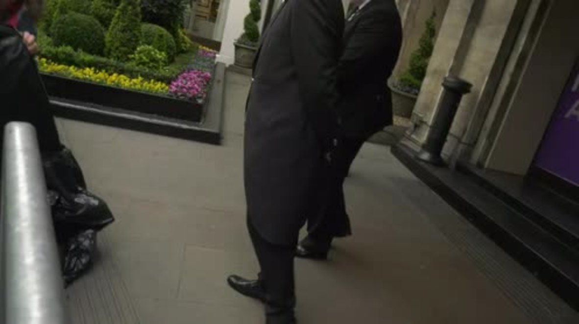UK: Protesters dump manure and cockroaches outside Property Awards
