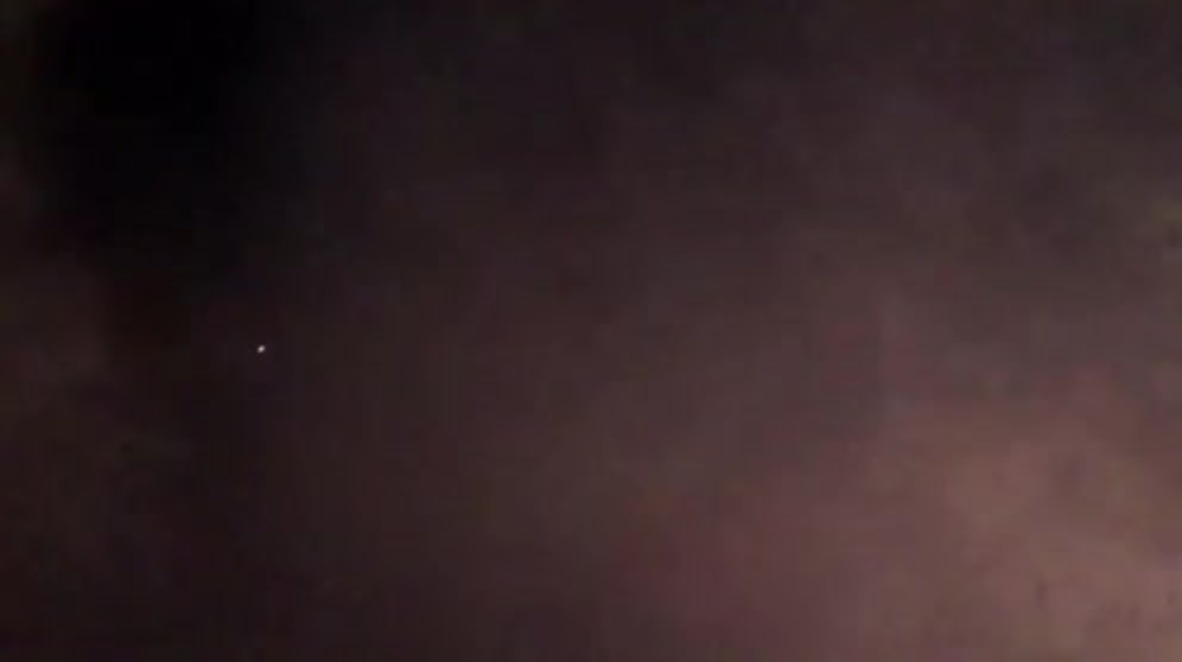 Mediterranean: US launches missile strike on Syrian air base