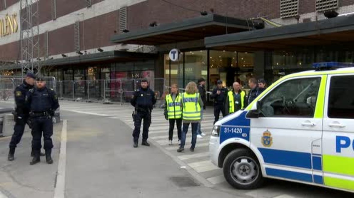 Sweden: Deputy PM Lovin praises emergency services for response to Stockholm attack