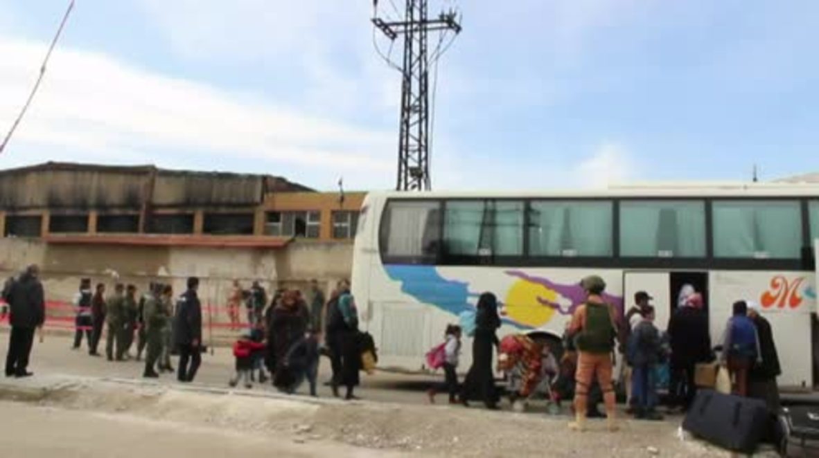 Syria: 2,500 anti-govt. fighters leave Homs as part of evacuation deal