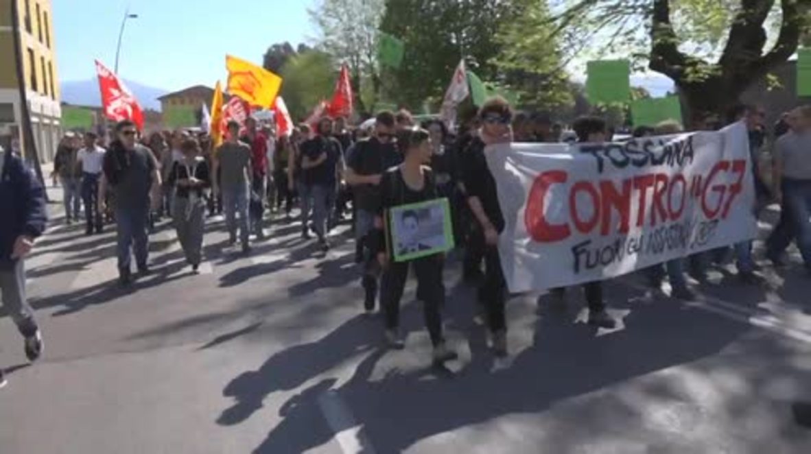 Italy: Hundreds of activists rally in protest against Lucca G7 summit