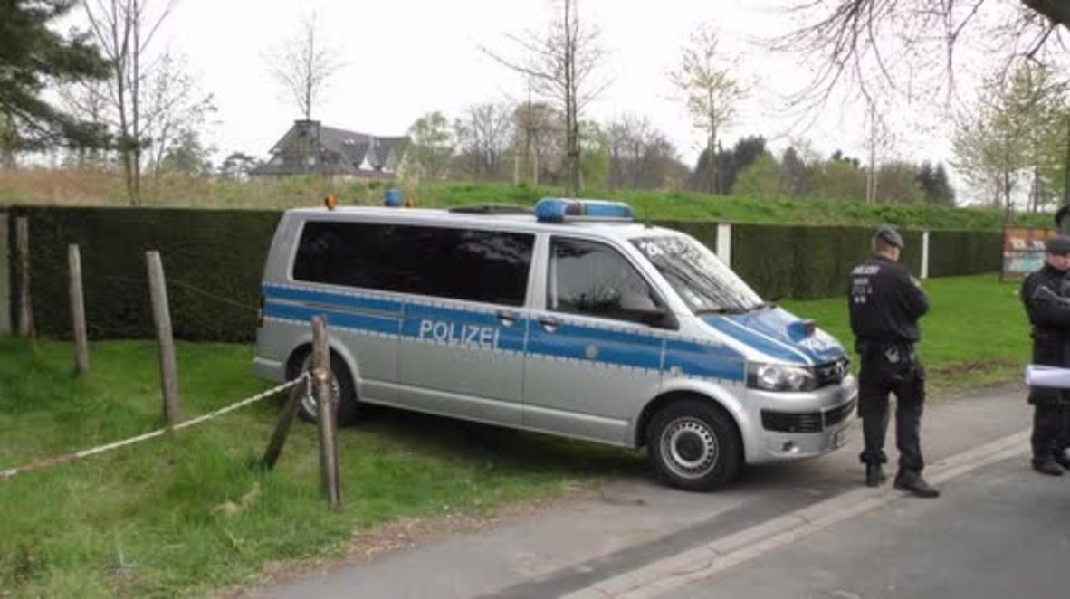 Germany: Borussia Dortmund team bus removed from site of blasts