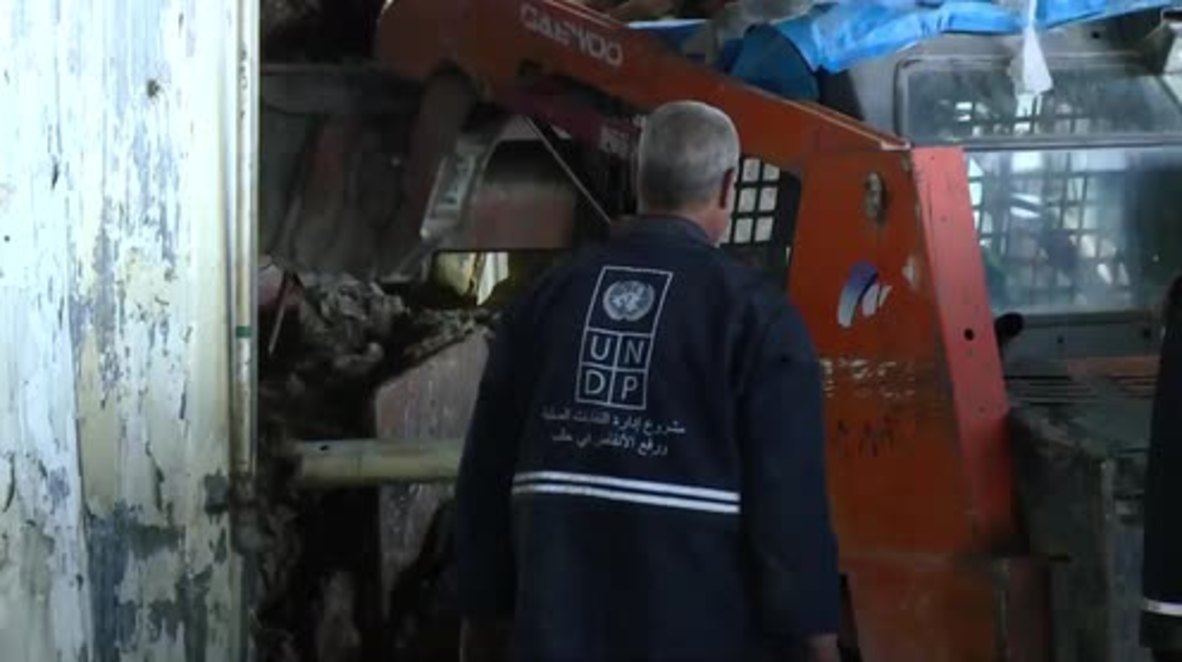 Syria: Russian military helps restore bakery in eastern Aleppo