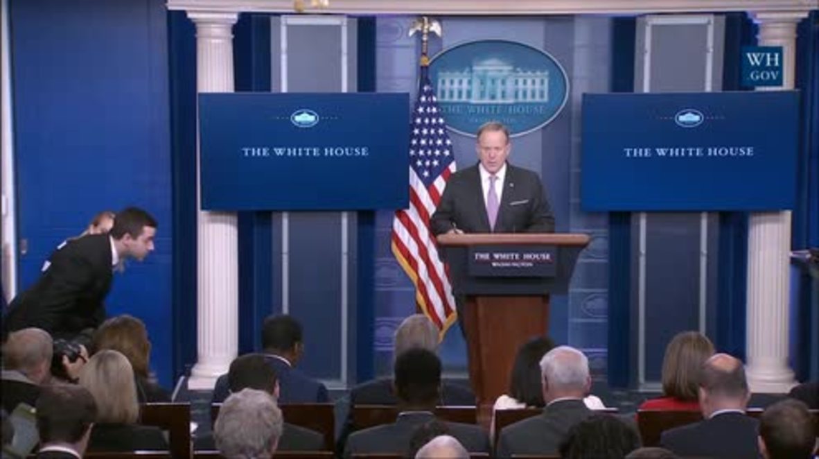 USA: US drops 'mother of all bombs' on IS in Afghanistan, Spicer confirms