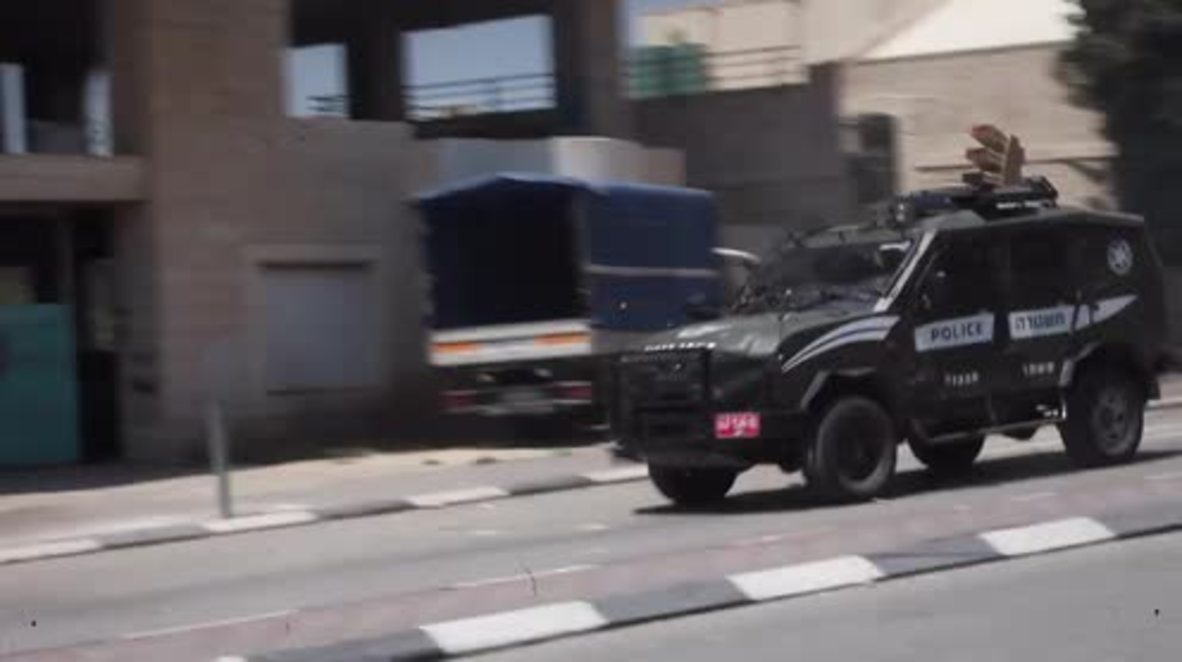 State of Palestine: Israeli forces fire tear gas at protesters as thousands go on hunger strike