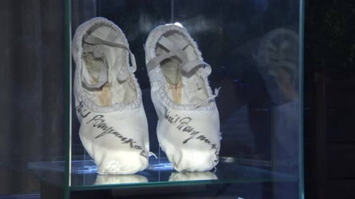 Russia: Sex and the City star’s ballet shoes sell at auction for one million roubles