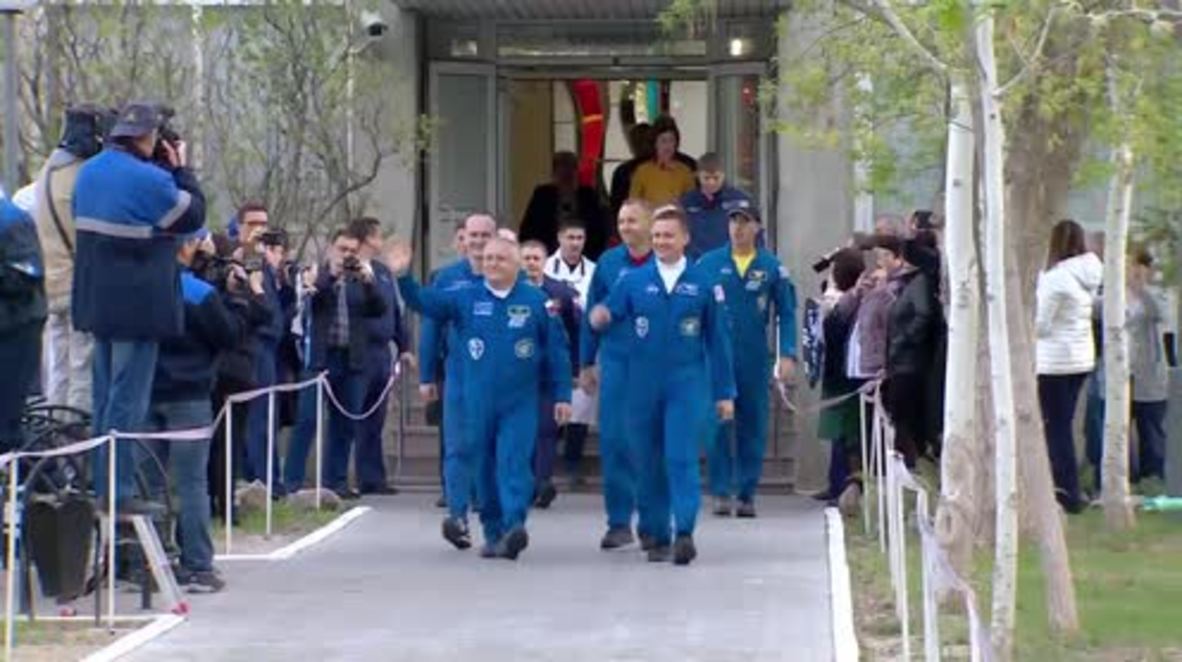Kazakhstan: Latest ISS crew say last goodbyes ahead of Soyuz launch