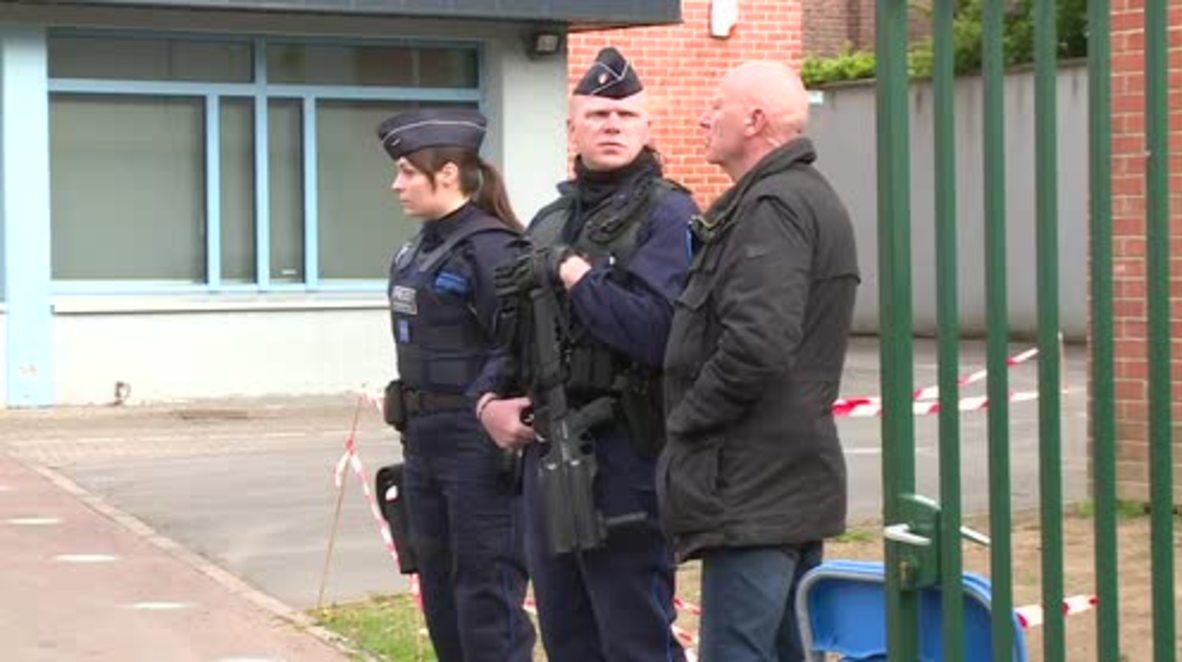 France: Voters met by armed security ahead of Le Pen's arrival in Henin-Beaumont