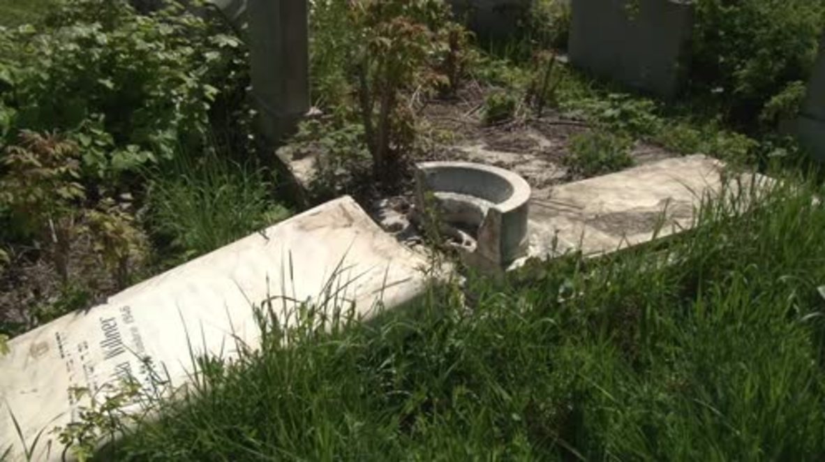 Romania: Jewish headstones vandalised at Bucharest cemetery